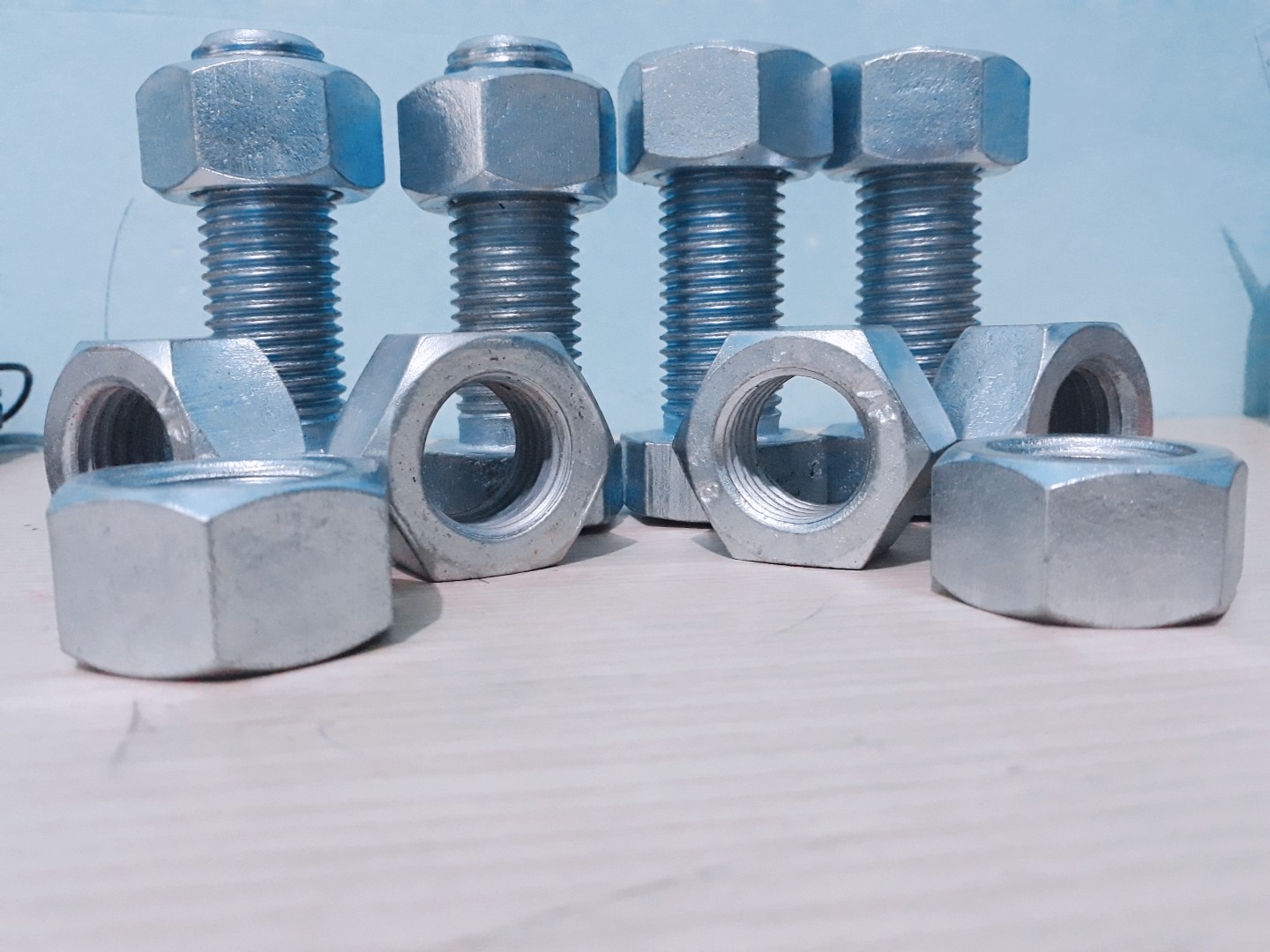 Bulong liên kết 8.8